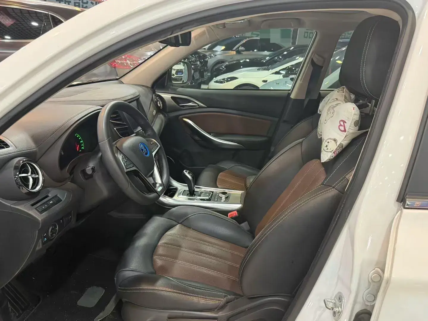 2017 BYD SONG thumbnail 2