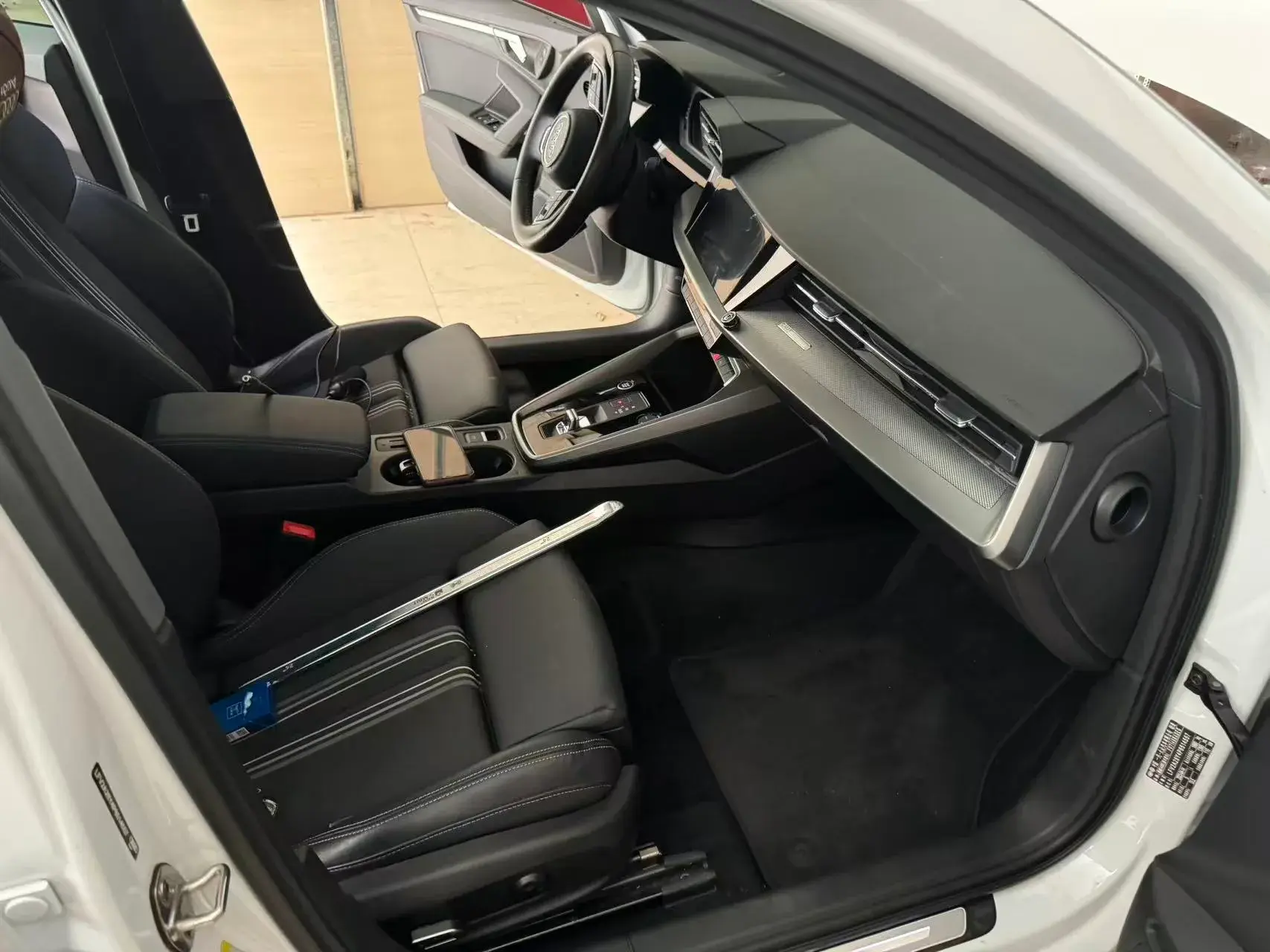 2023 AUDI A3 thumbnail 2