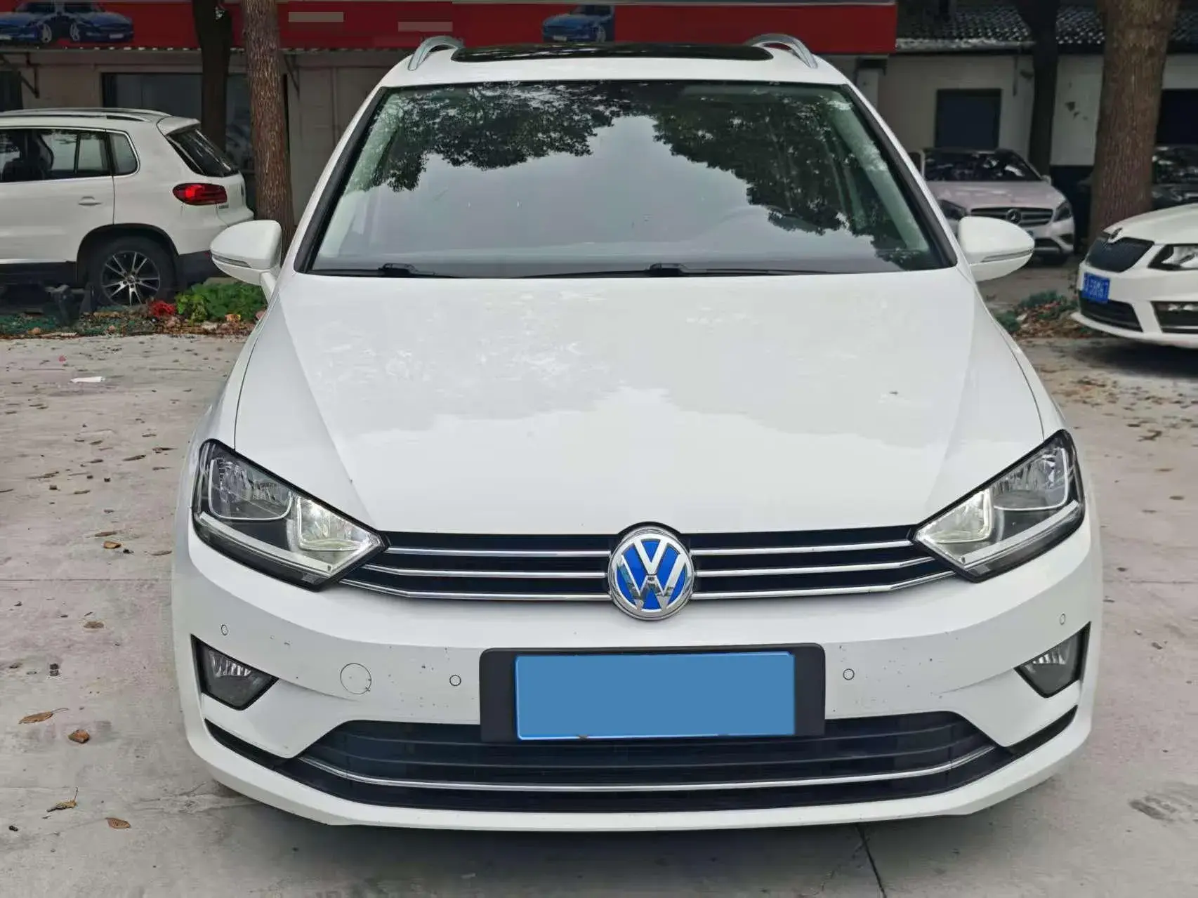 2018 VOLKSWAGEN GOLF thumbnail 2