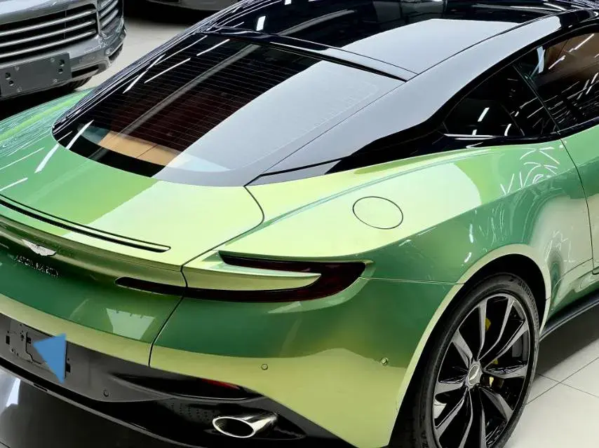 2019 ASTON MARTIN thumbnail 4