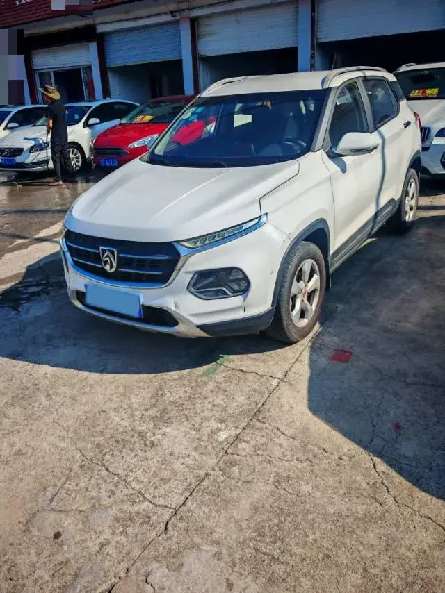 2017 BAOJUN 510 view 1