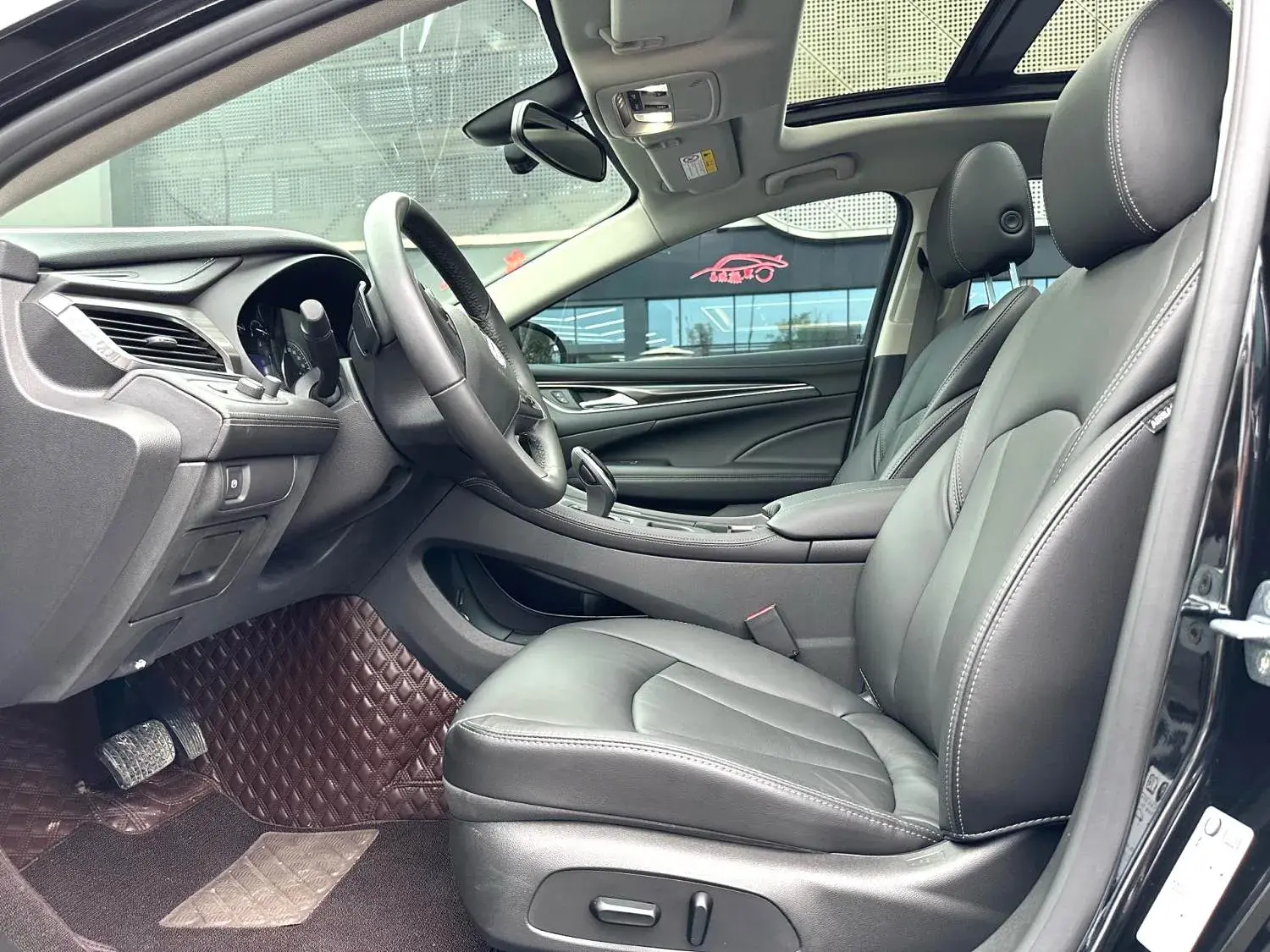 2022 BUICK LARCOSSE thumbnail 4