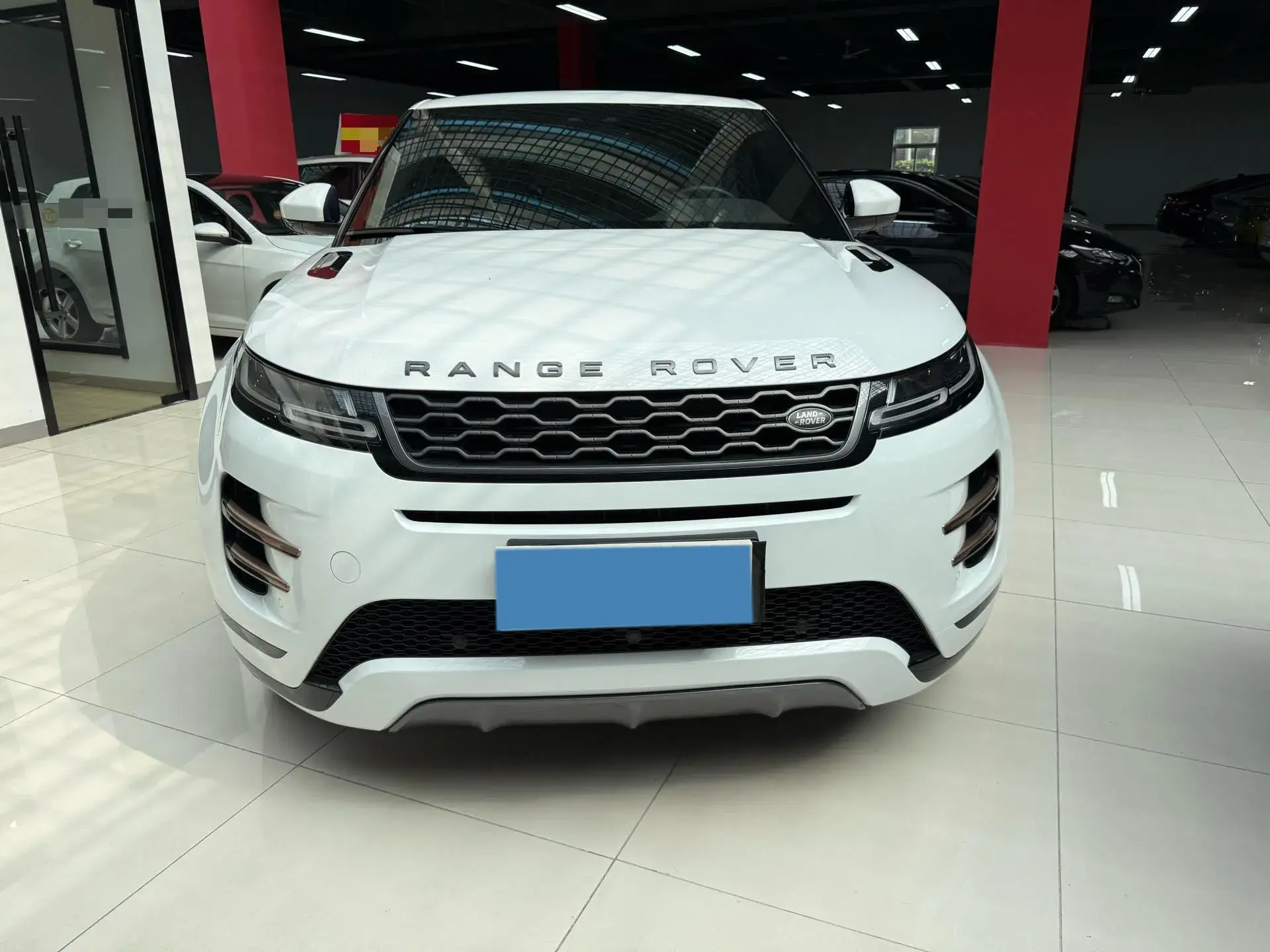 2020 LAND ROVER thumbnail 2