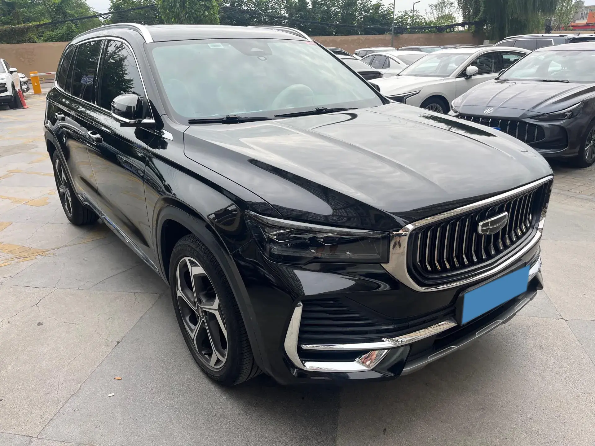 2021 GEELY MONJARO thumbnail 3