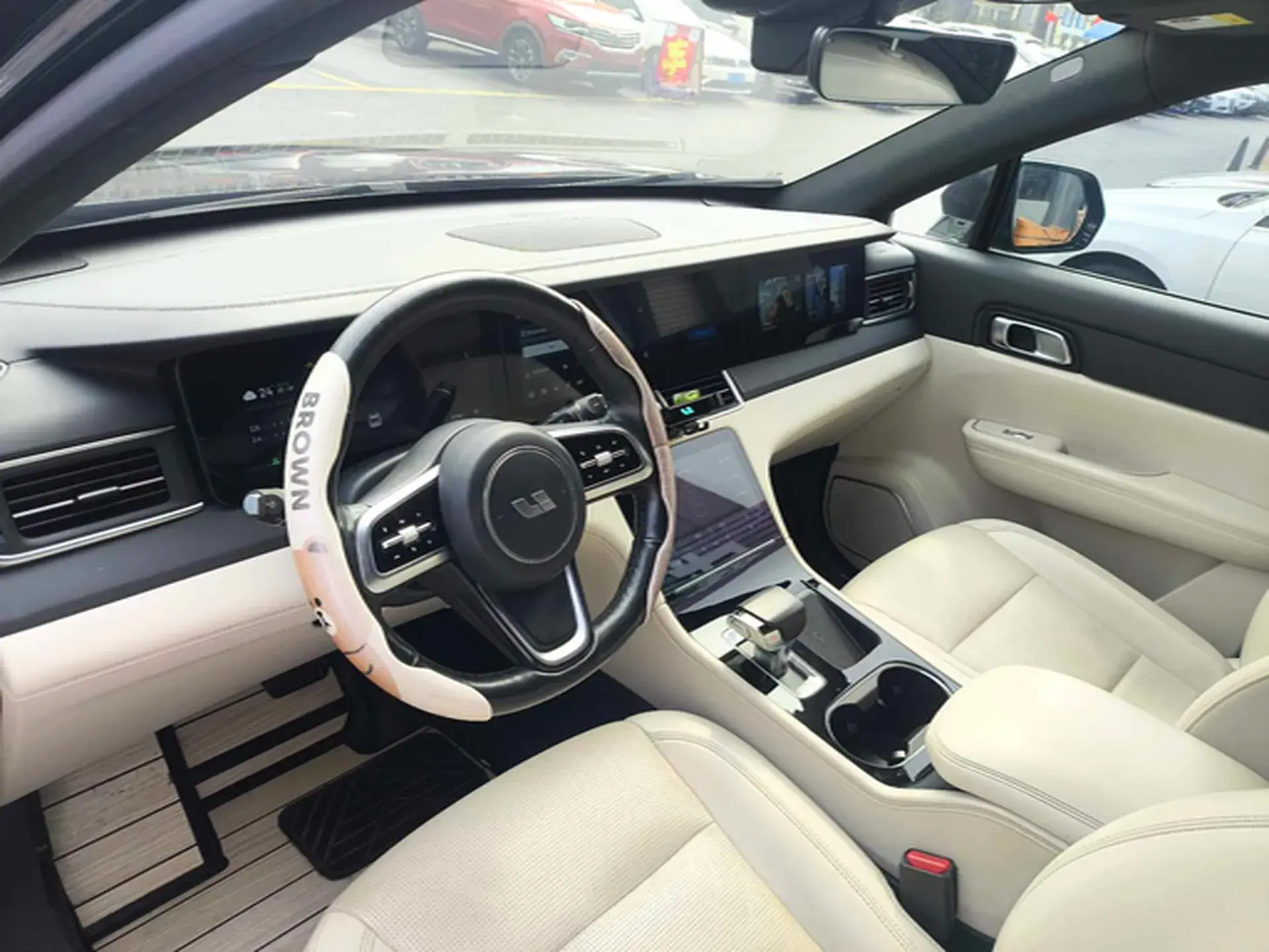 2021 LI ONE thumbnail 4