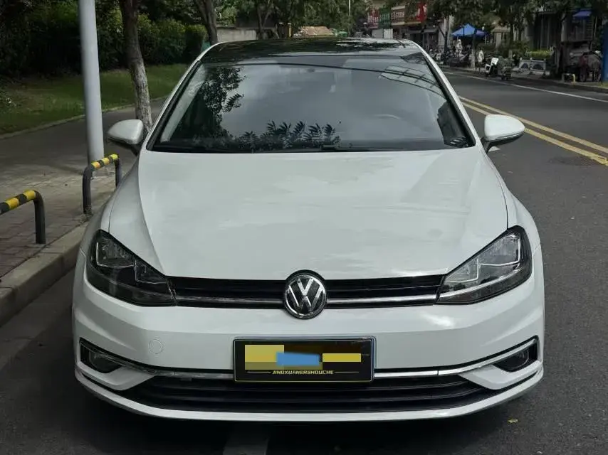 2019 VOLKSWAGEN GOLF thumbnail 2
