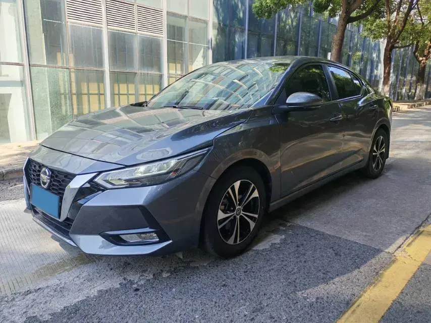 2020 NISSAN SYLPHY view 1