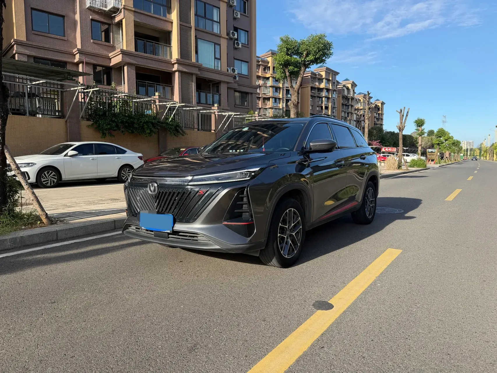 2022 CHANGAN CS75 view 1