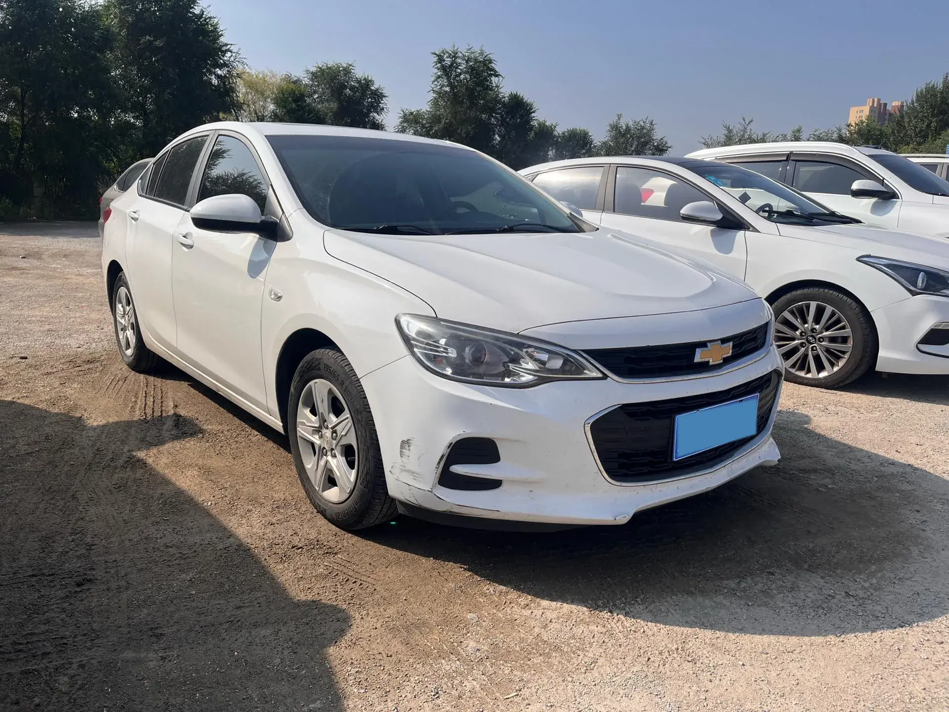 2019 CHEVROLET CAVALIER thumbnail 3