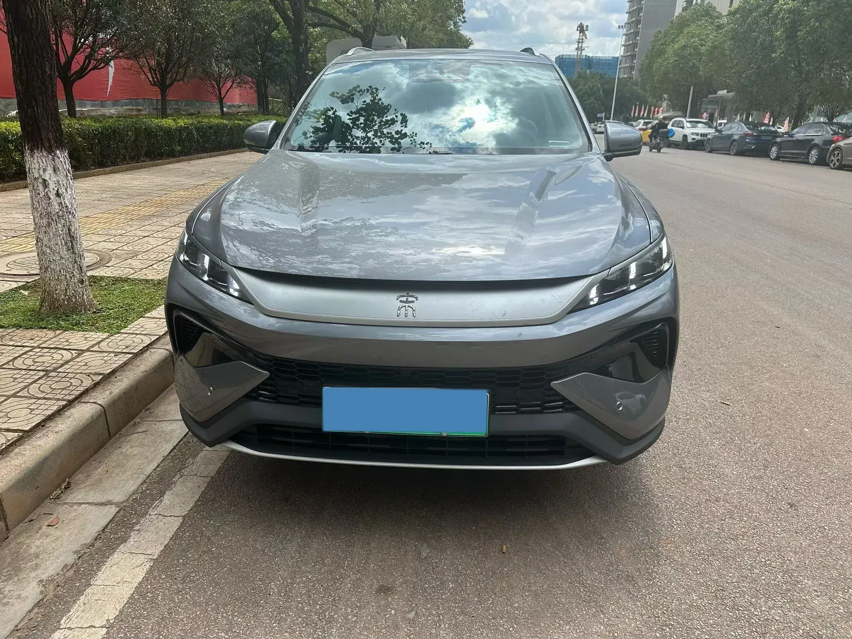 2025 BYD SONG thumbnail 2