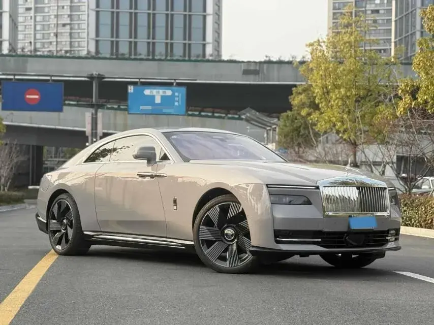 2024 ROLLS-ROYCE GHOST thumbnail 3