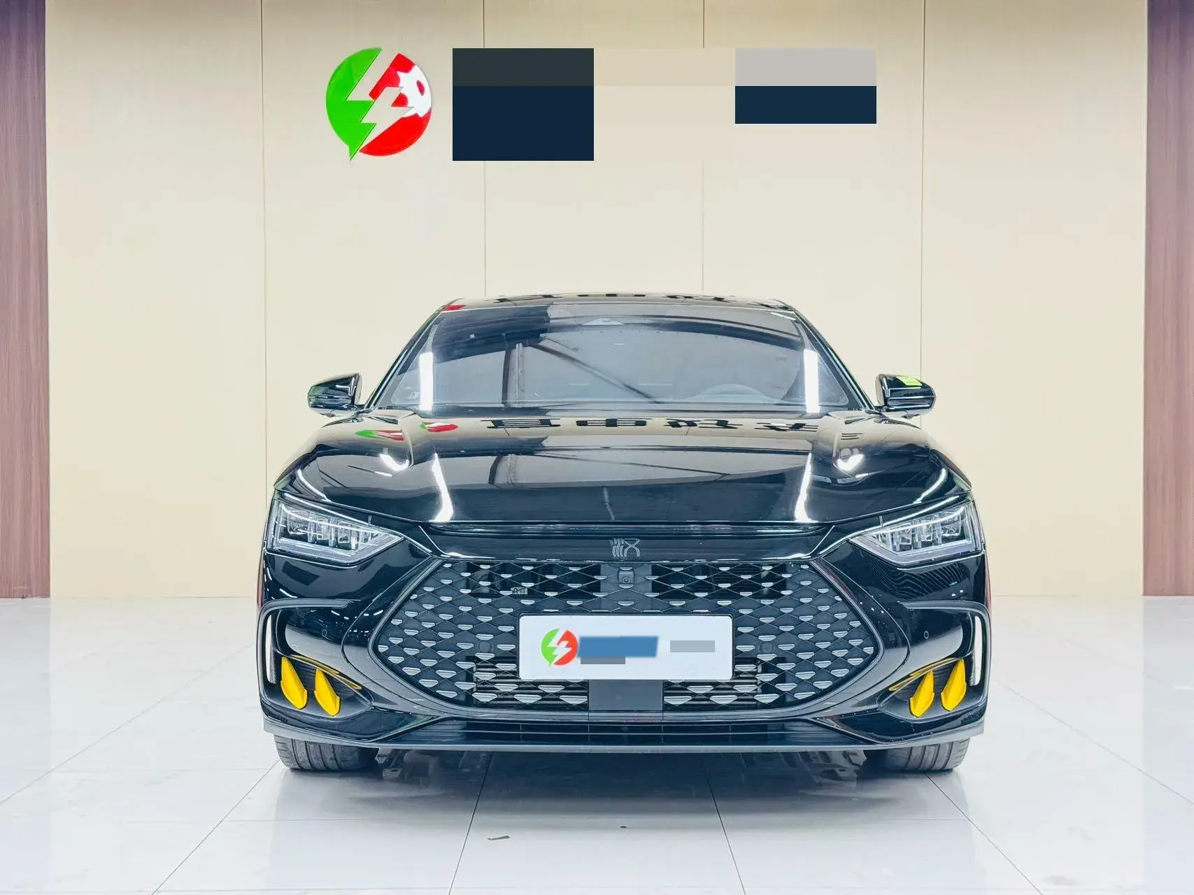 2025 BYD HAN thumbnail 2