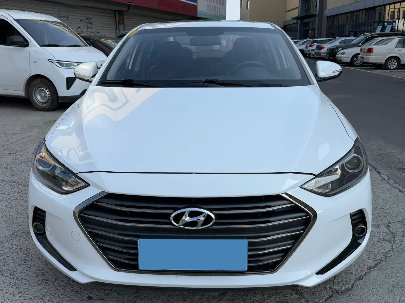 2016 HYUNDAI ELANTRA thumbnail 2