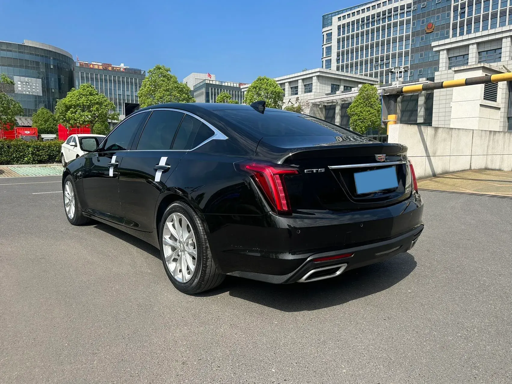 2022 CADILLAC CT5 thumbnail 4