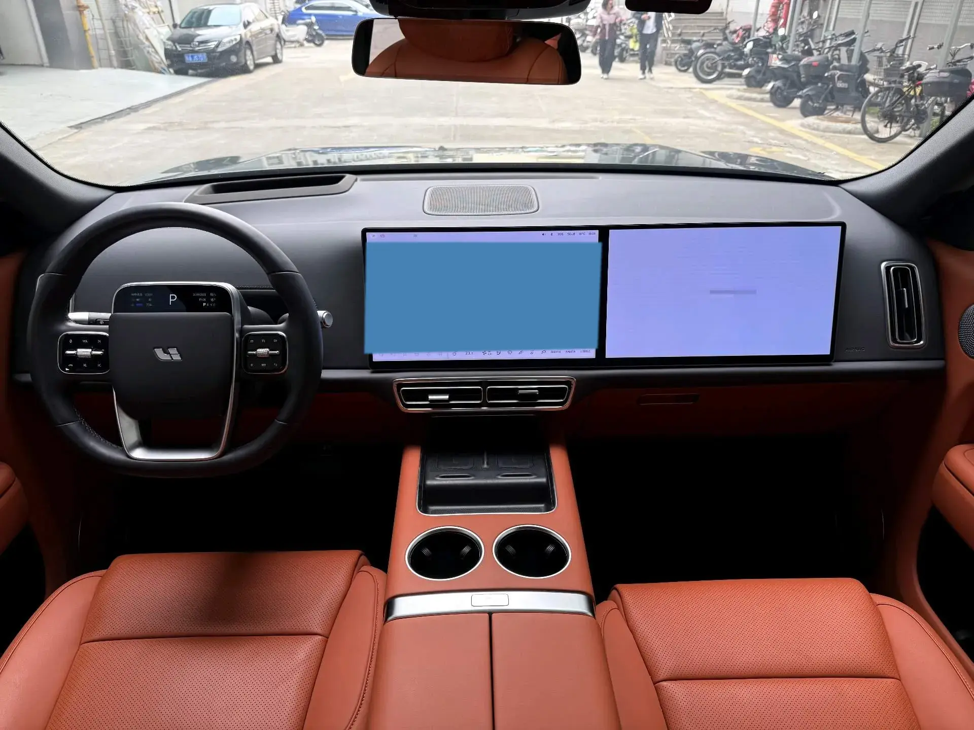 2024 LI L9 thumbnail 4
