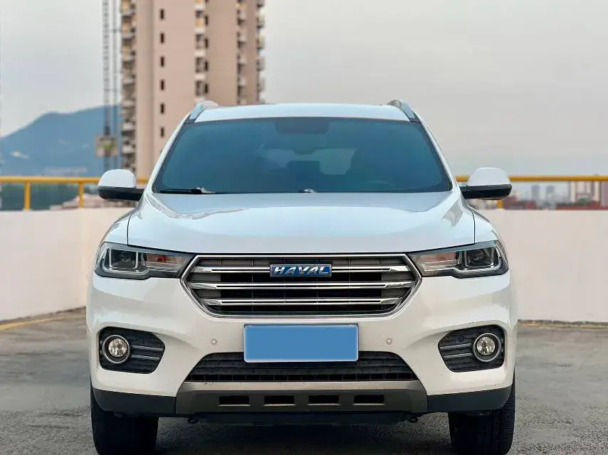 2017 HAVAL H6 thumbnail 2