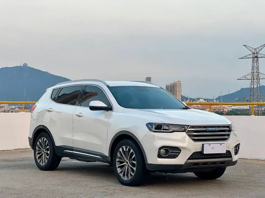 2017 HAVAL H6 thumbnail 3