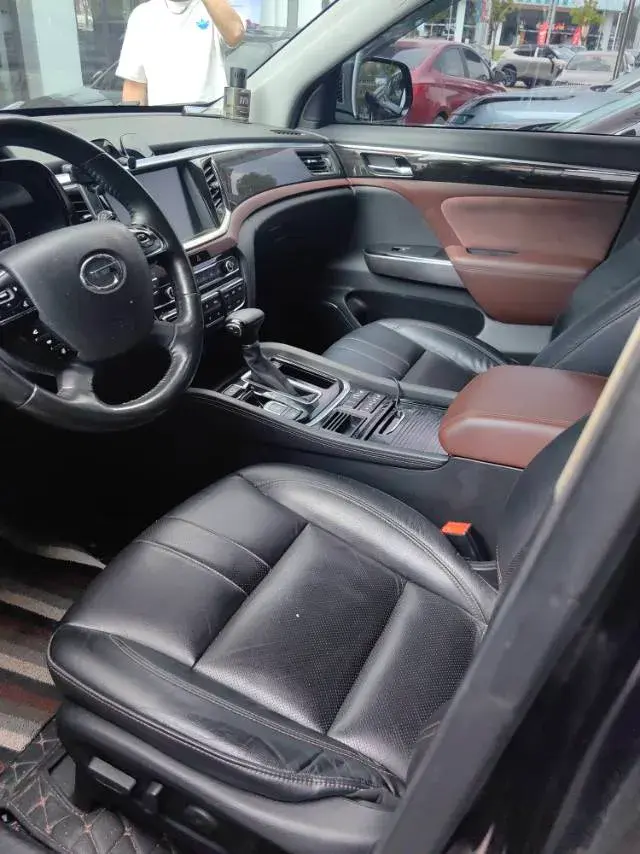 2017 GAC TRUMPCHI thumbnail 4