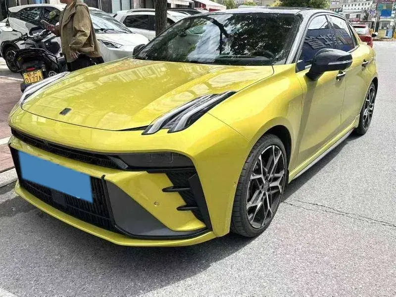 2023 LYNK&CO 03 view 1