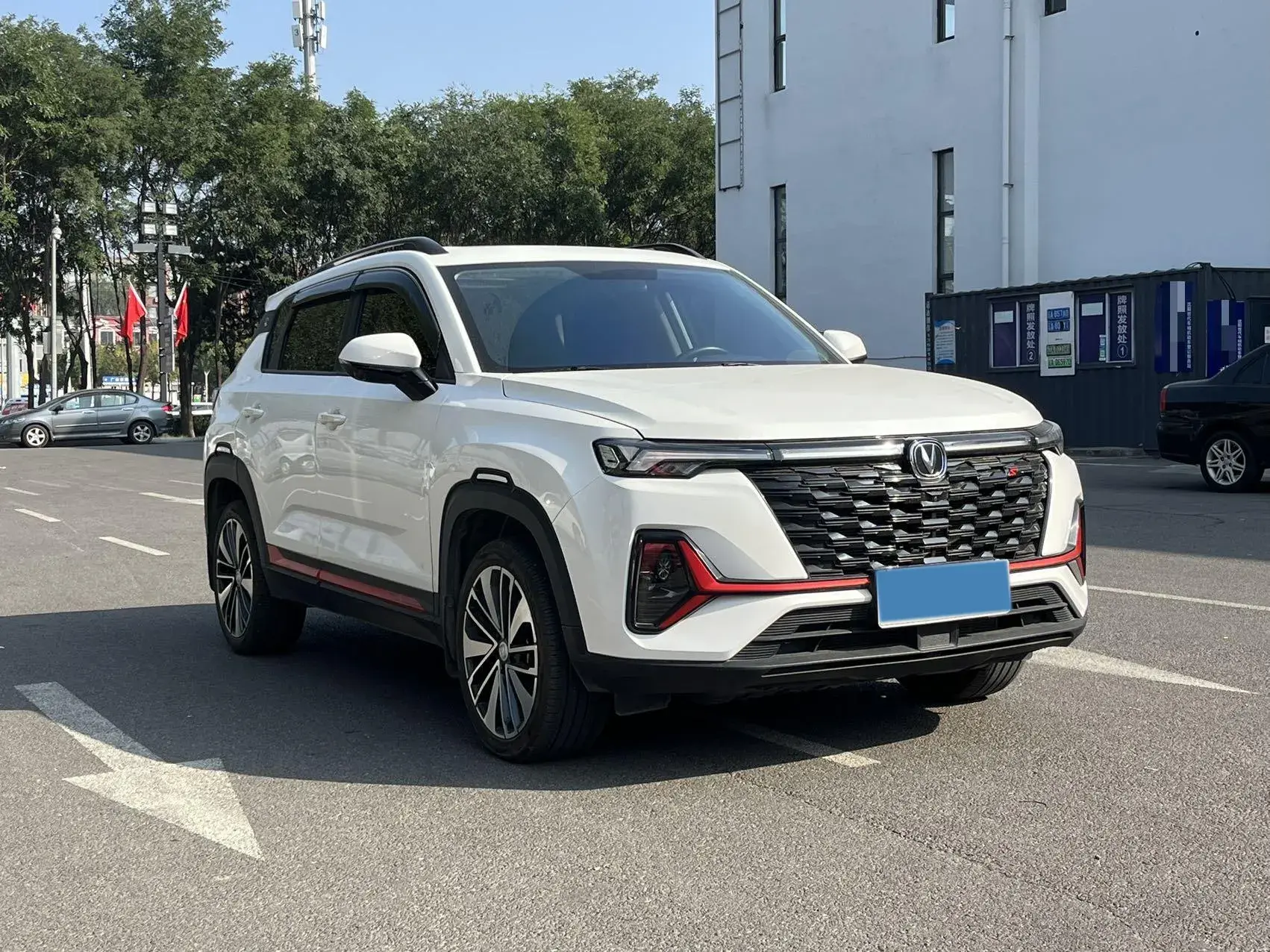 2023 CHANGAN CS35 thumbnail 3