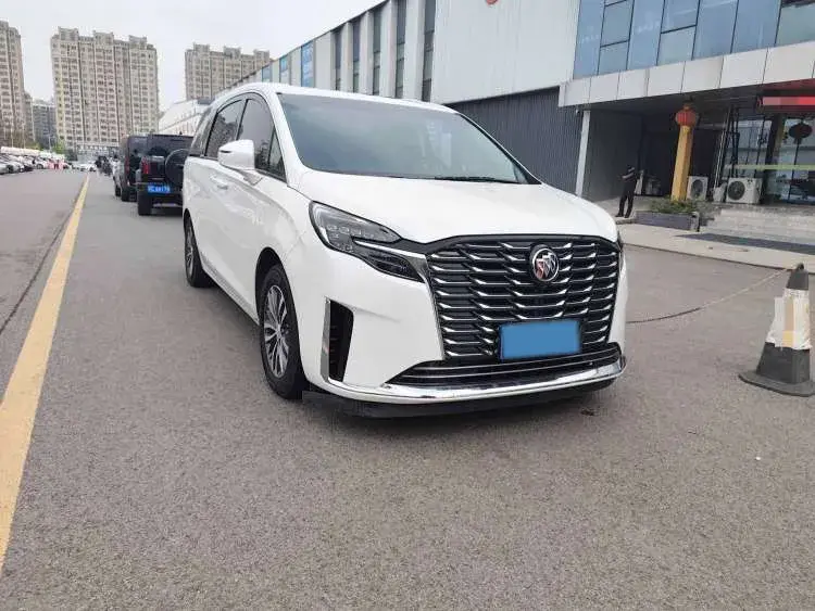 2023 BUICK GL8 thumbnail 3