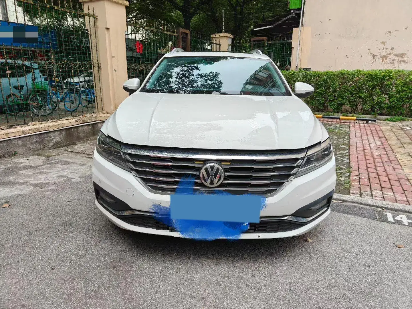 2019 VOLKSWAGEN LAVIDA thumbnail 2