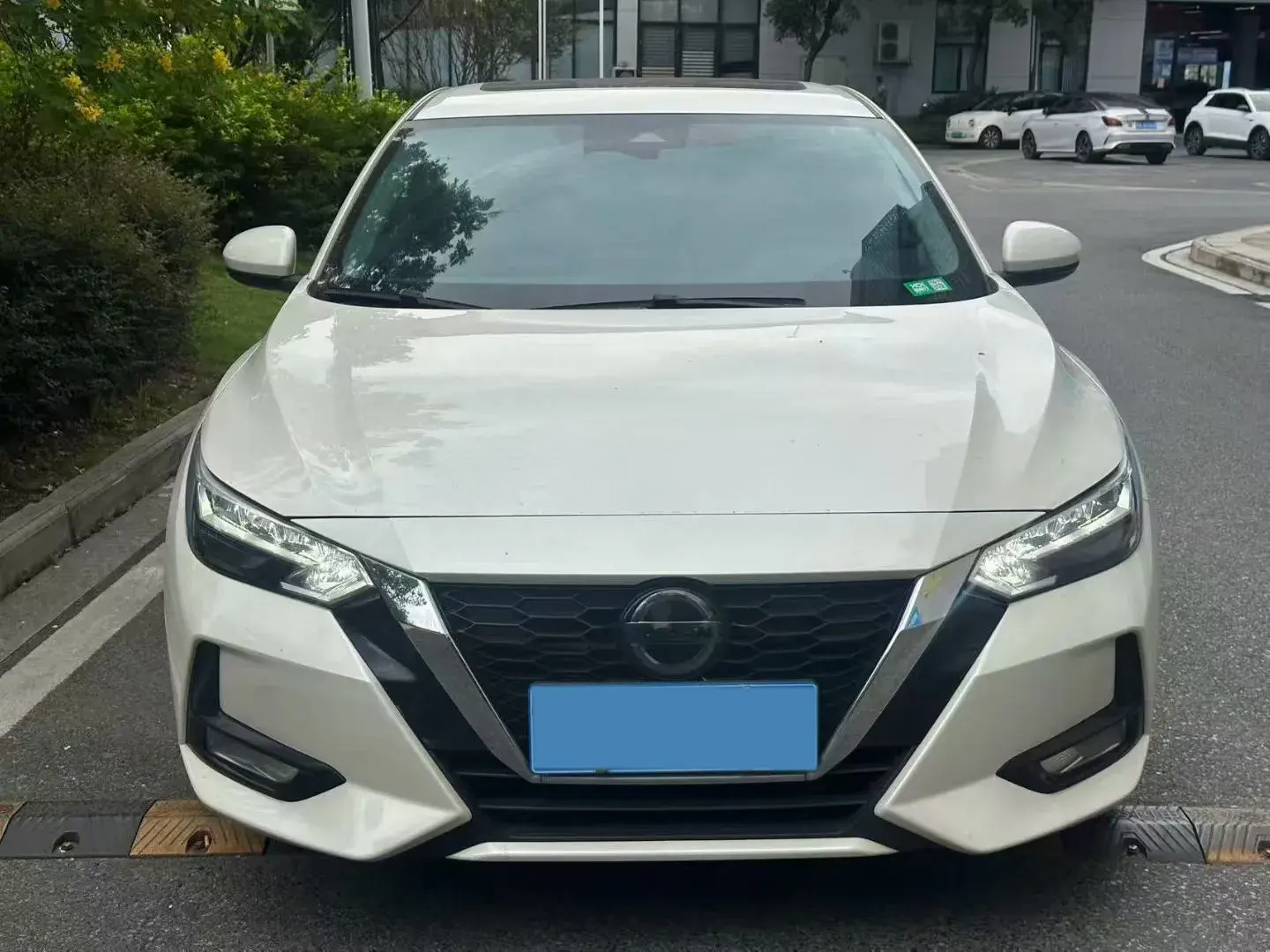 2020 NISSAN SYLPHY thumbnail 2