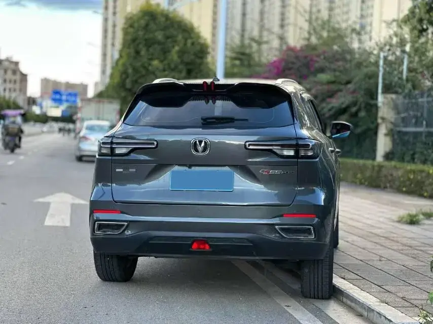 2022 CHANGAN CS75 thumbnail 3