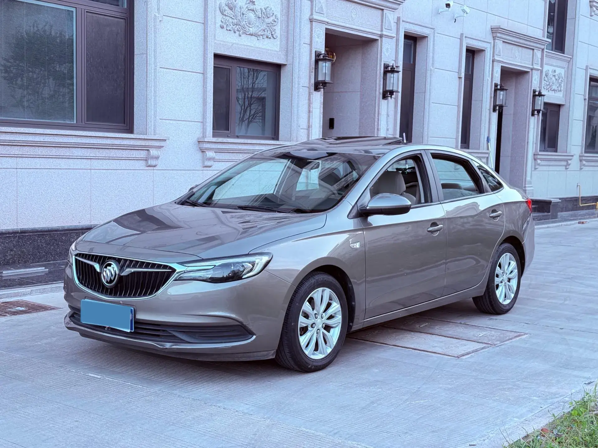 2020 BUICK VERANO view 1