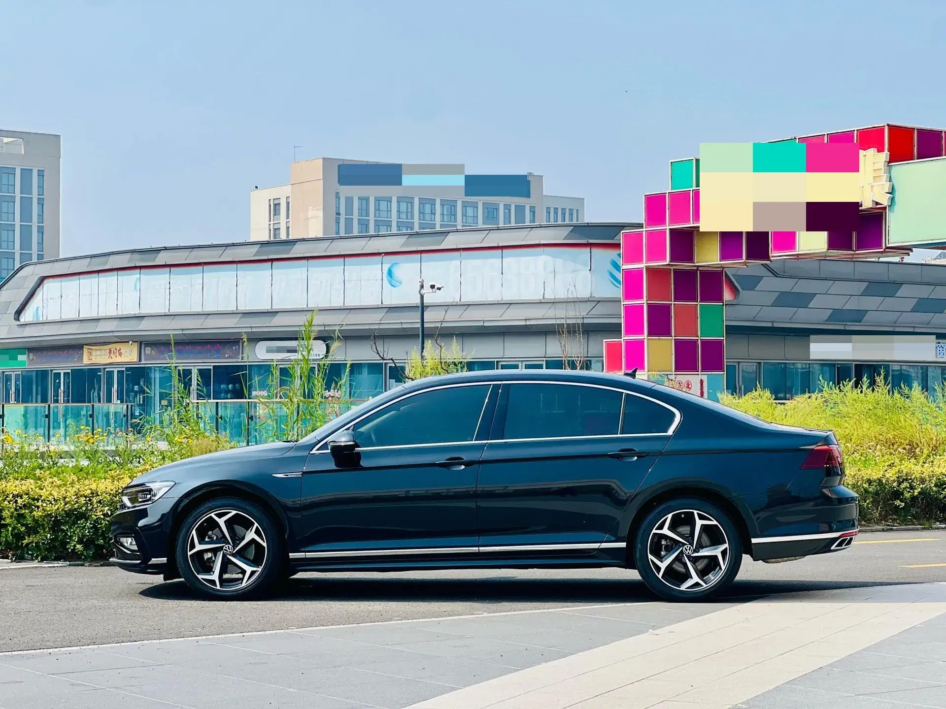 2023 VOLKSWAGEN MAGOTAN thumbnail 3