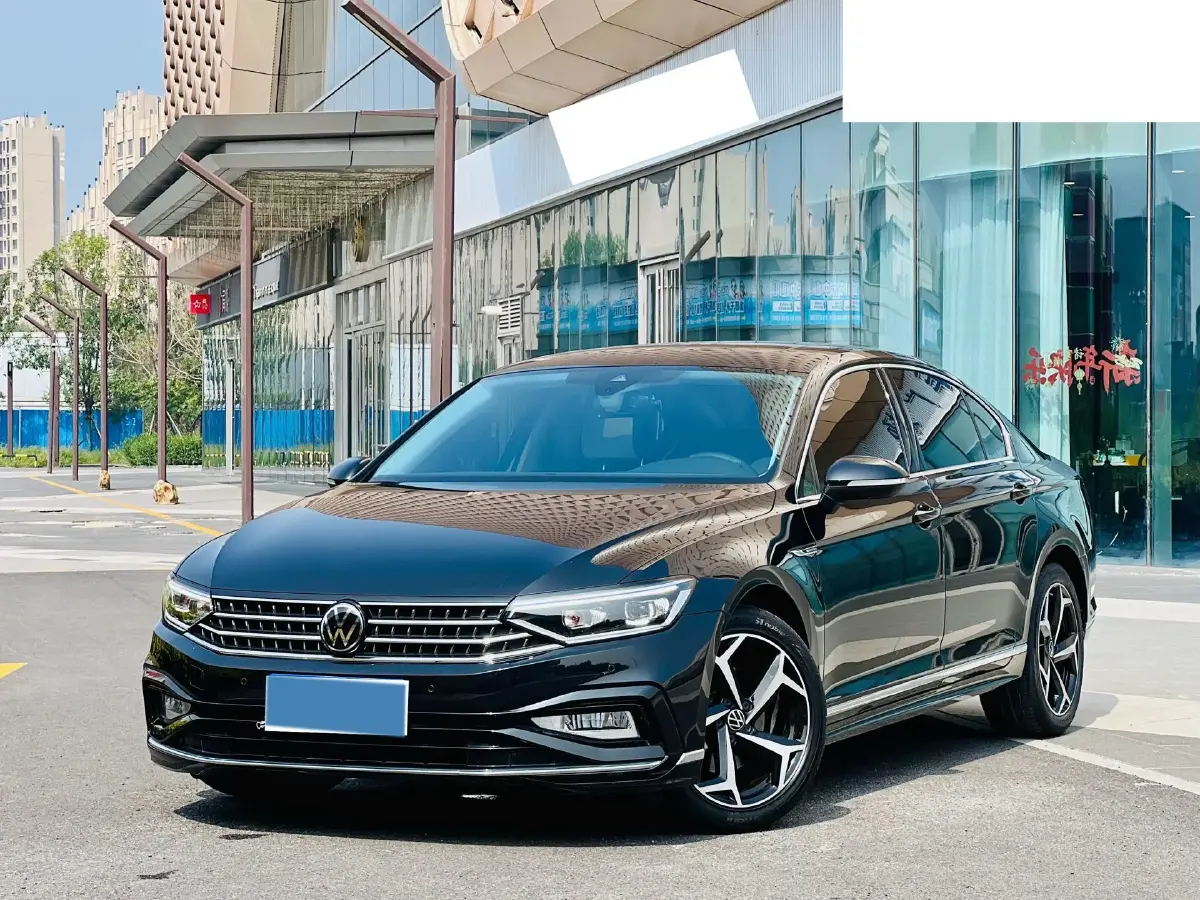 2023 Volkswagen Magotan 2.0T 186HP L4 7DCT