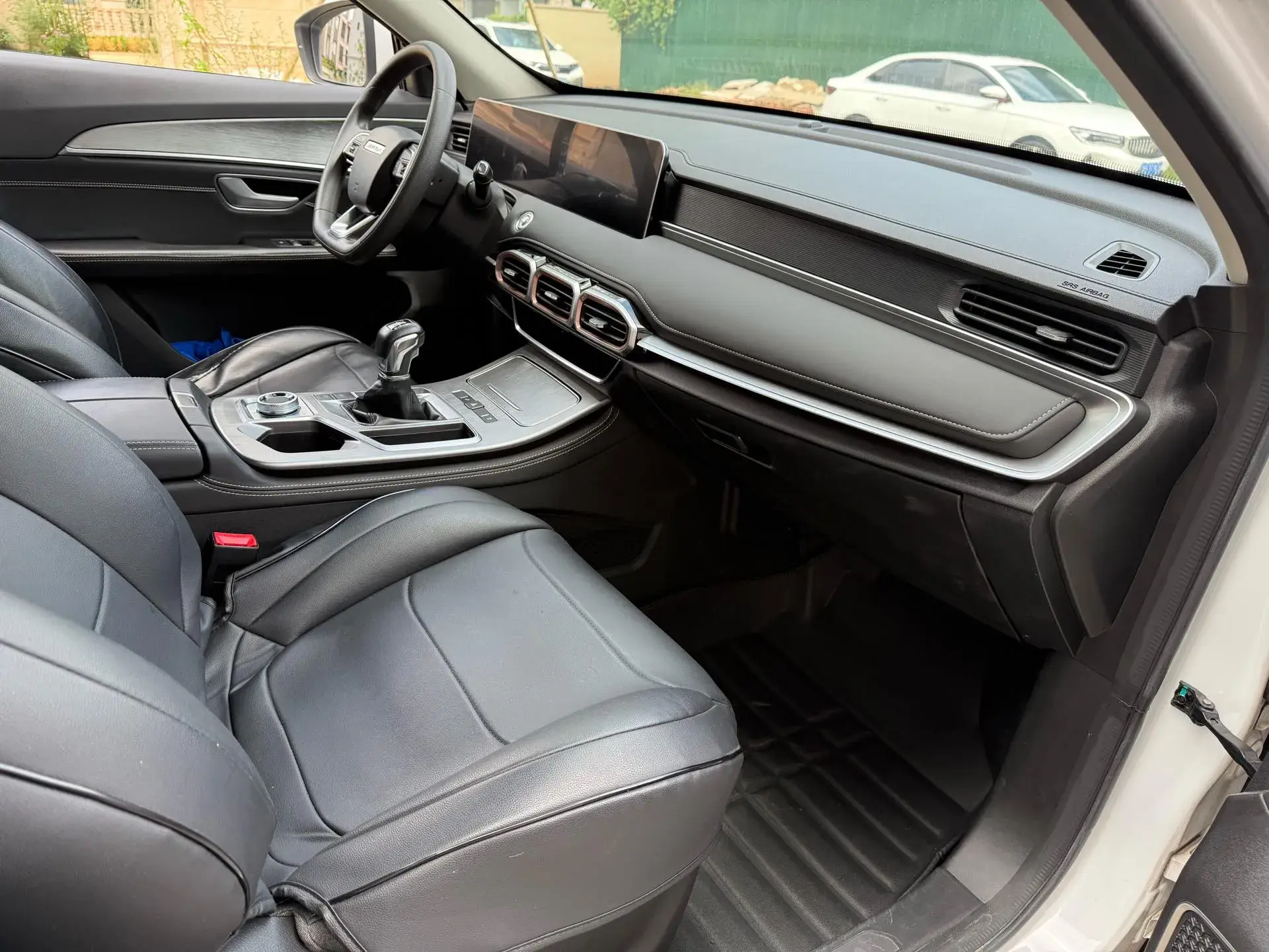 2023 JETOUR X70 thumbnail 4