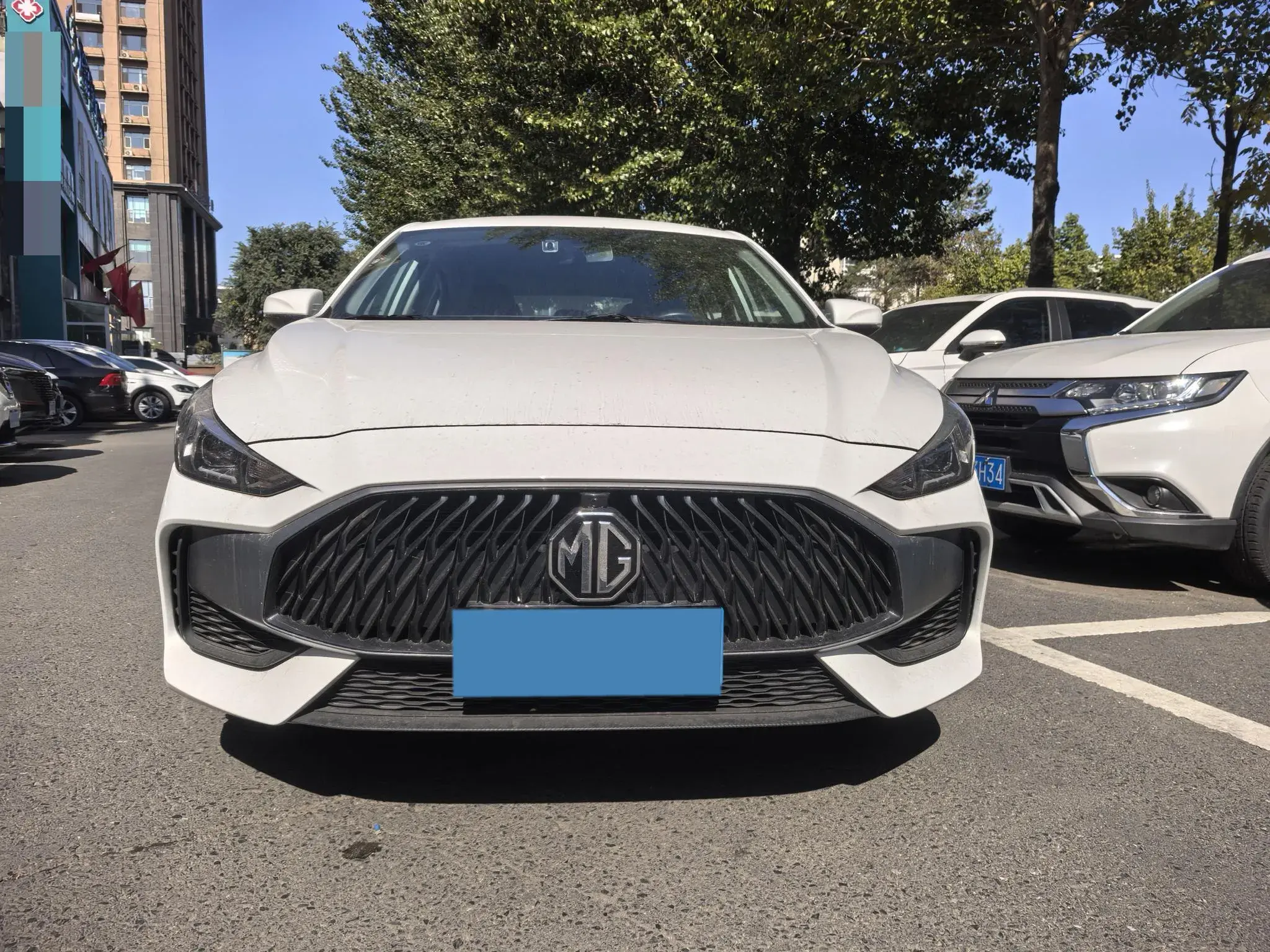 2023 MG 5 thumbnail 2