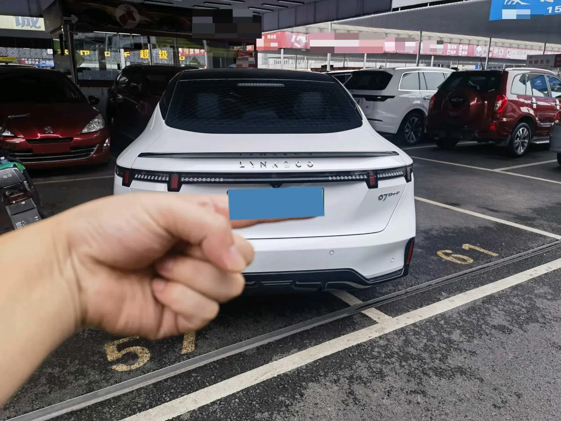 2024 LYNK&CO 07 thumbnail 4