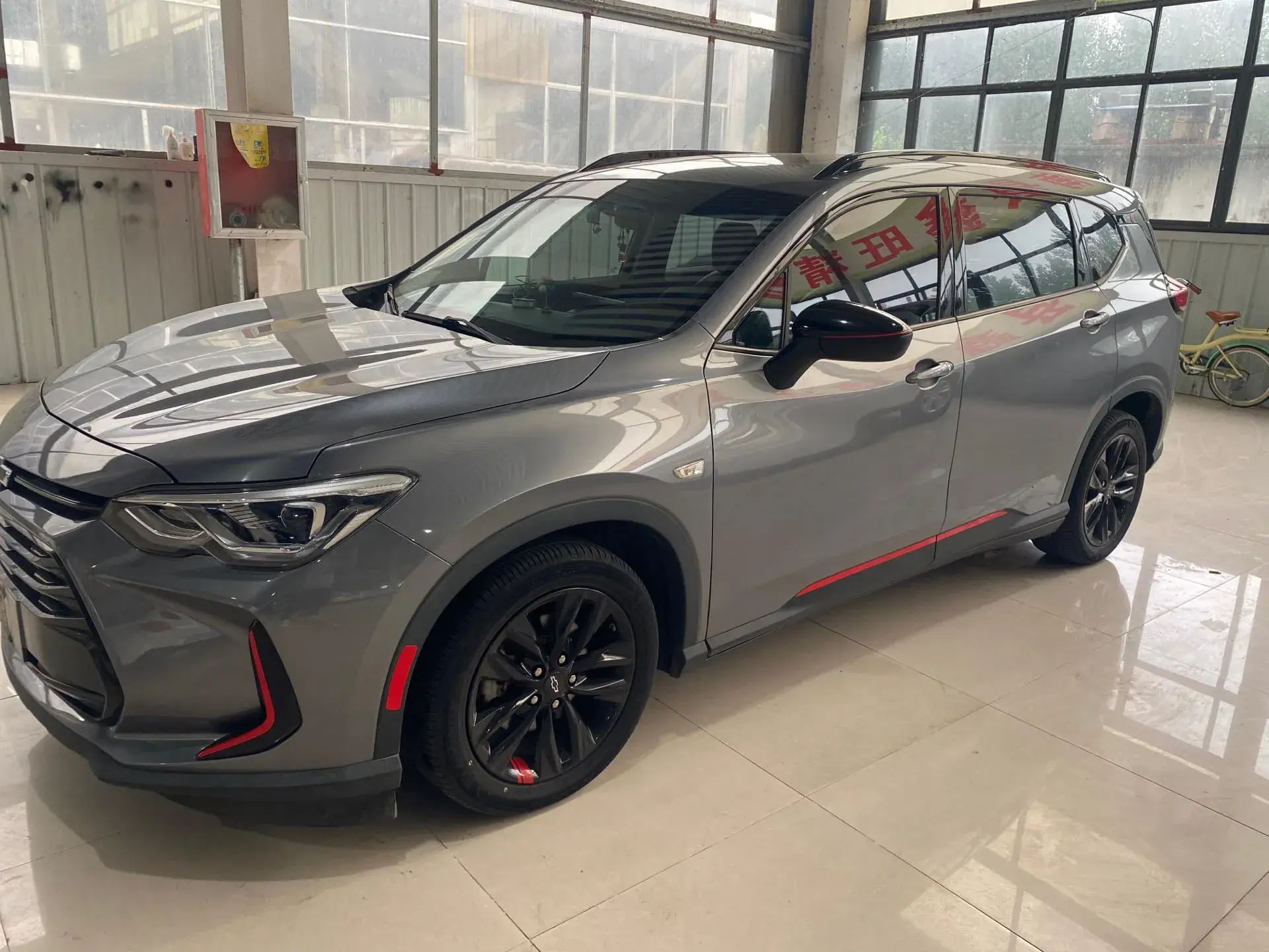 2019 CHEVROLET ORLANDO view 1