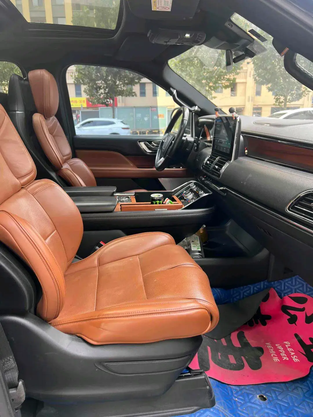 2019 LINCOLN NAVIGATOR thumbnail 3