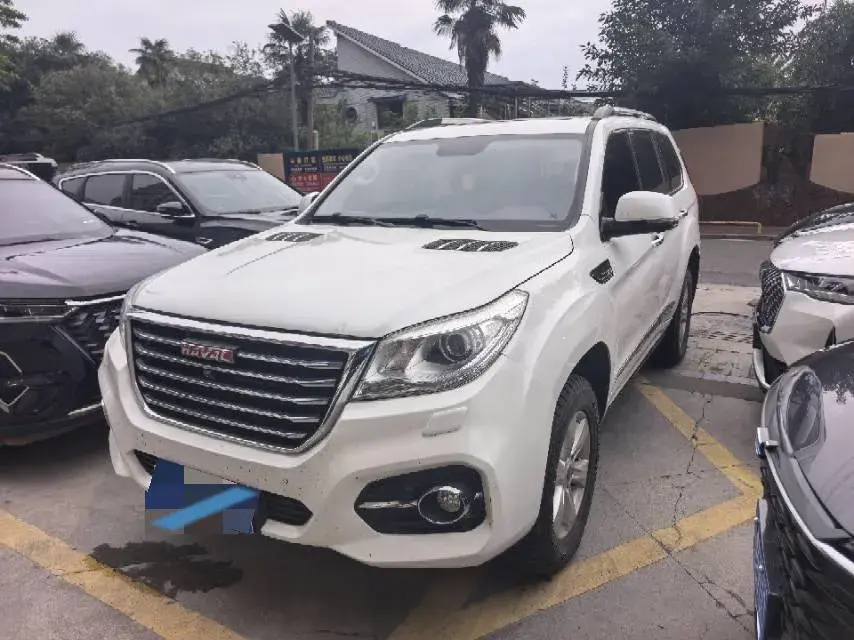 2017 HAVAL H9 view 1