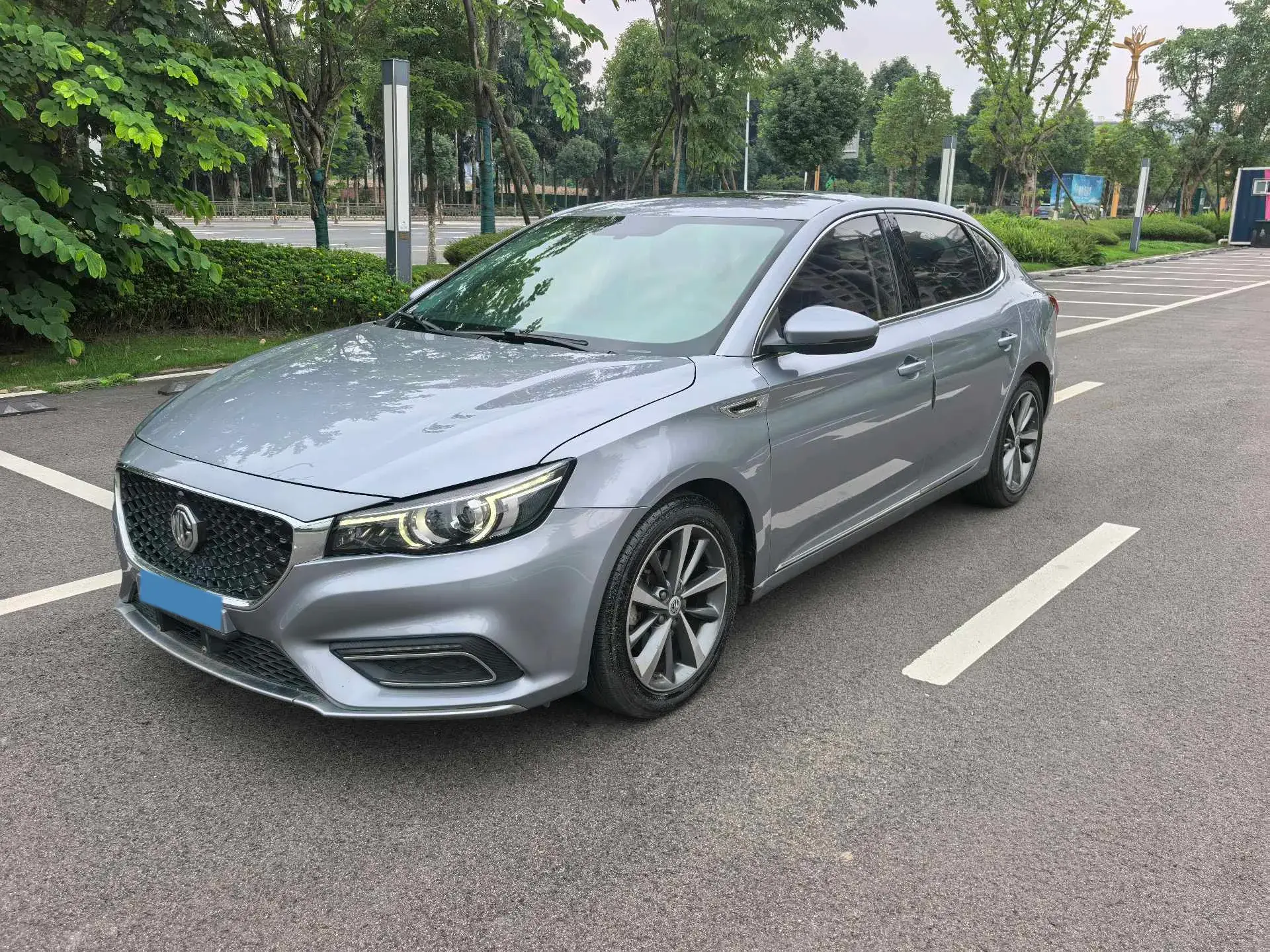 2019 MG MG6 view 1