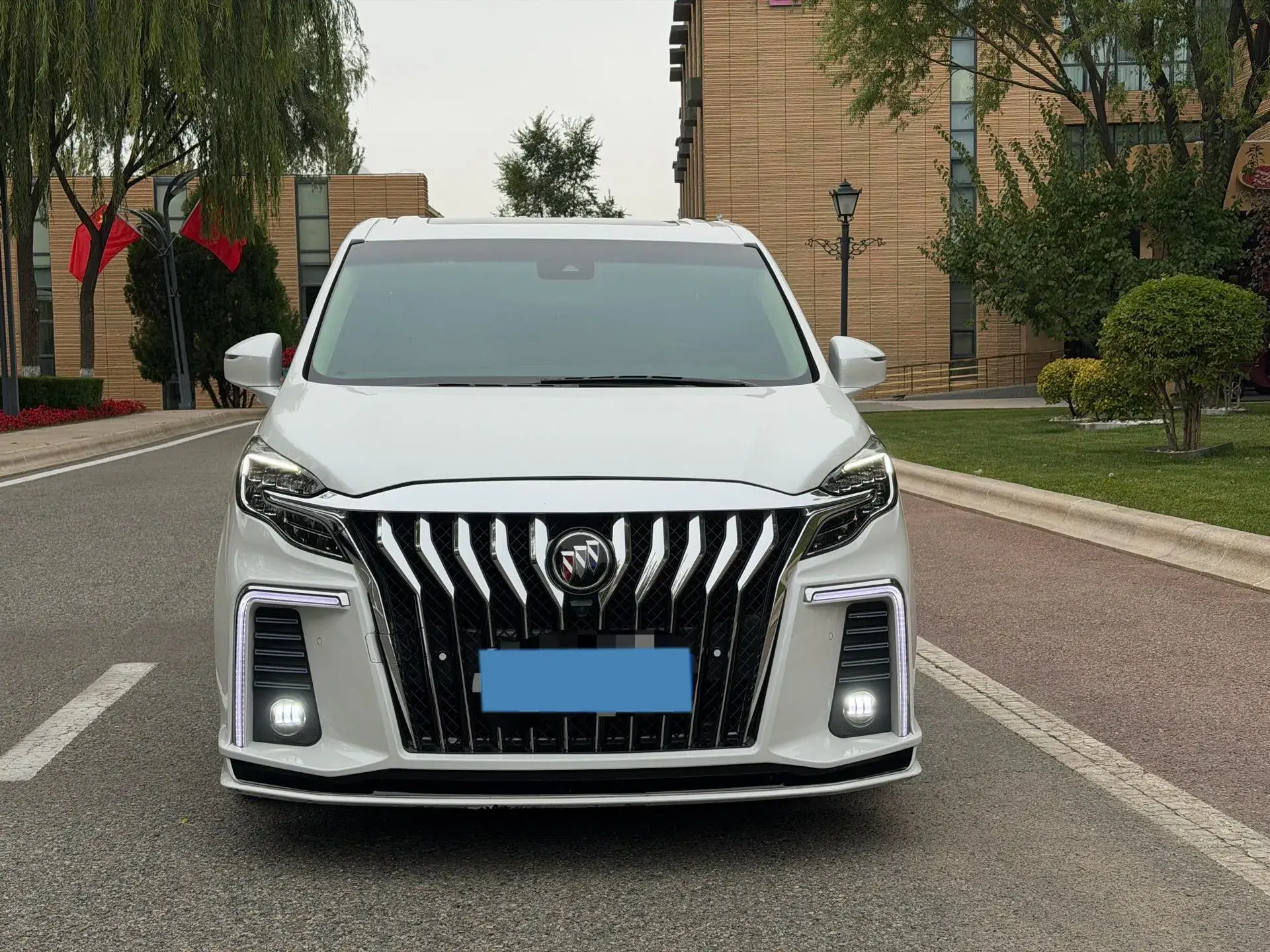 2020 BUICK GL8 thumbnail 3