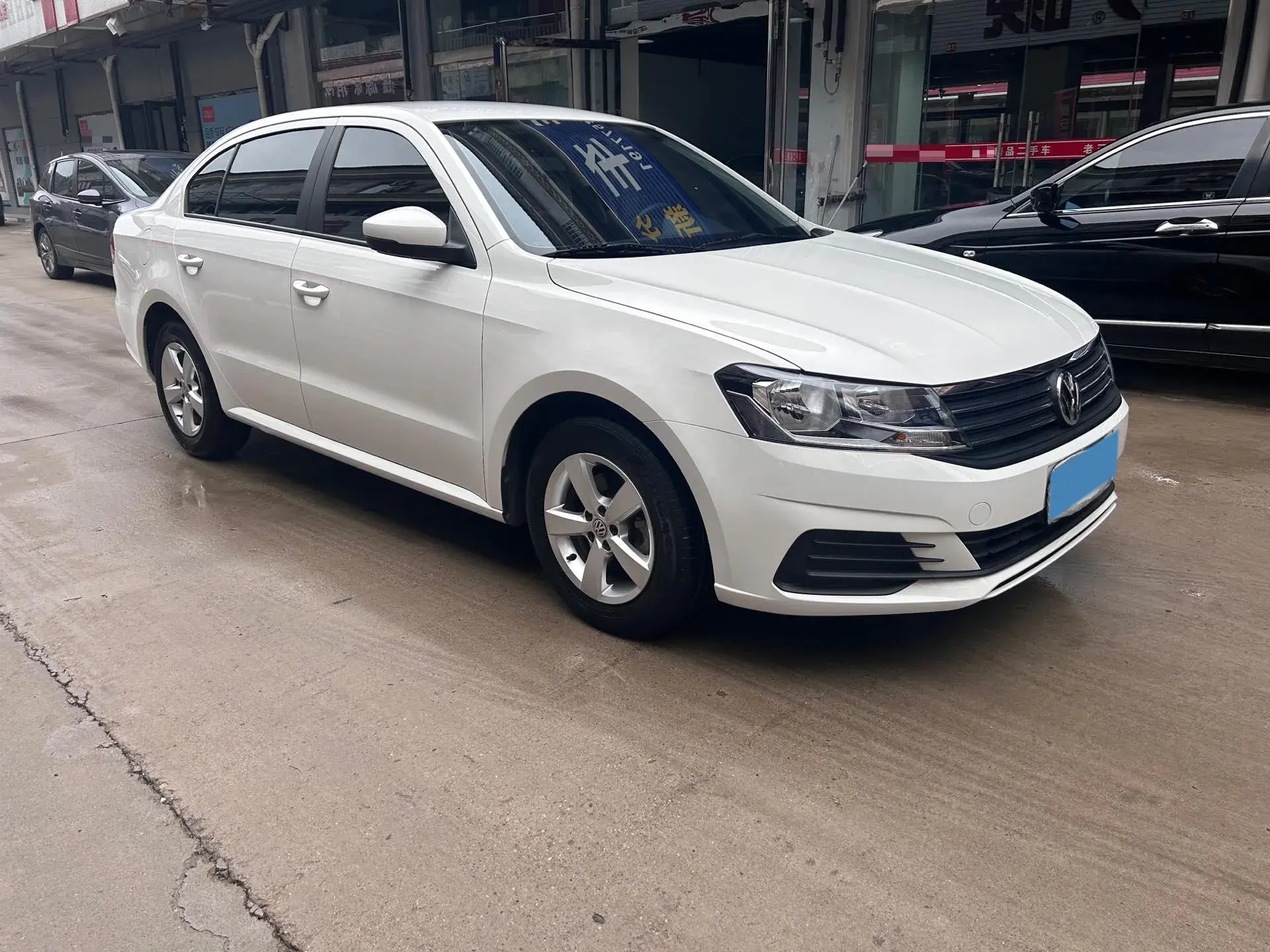 2019 VOLKSWAGEN LAVIDA thumbnail 3