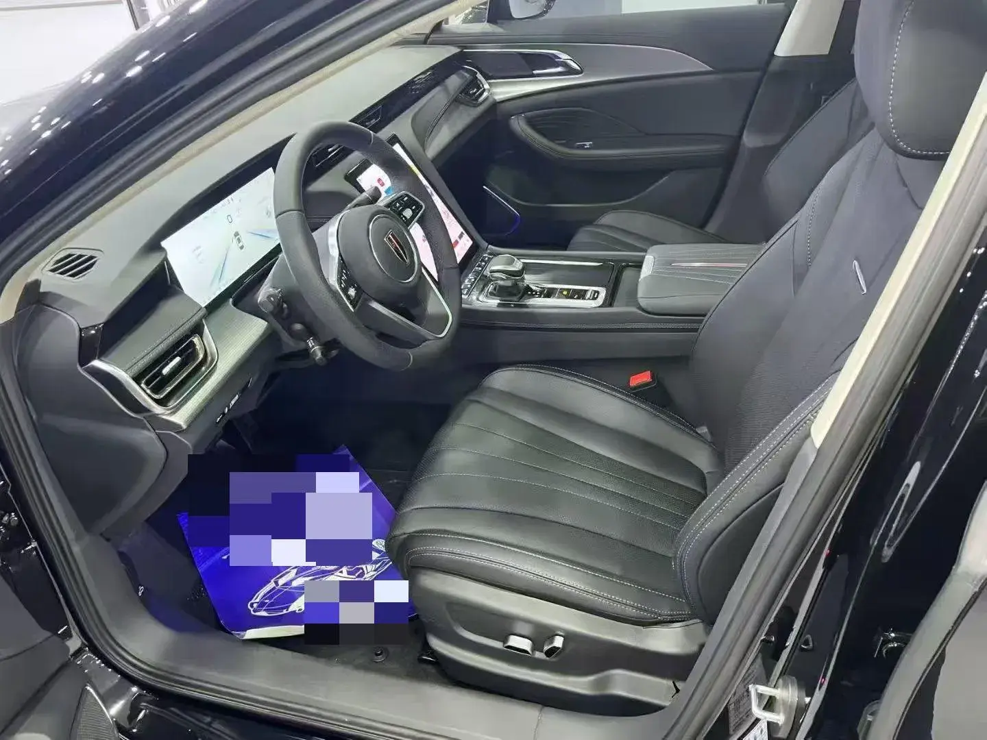 2024 HONGQI H5 thumbnail 3