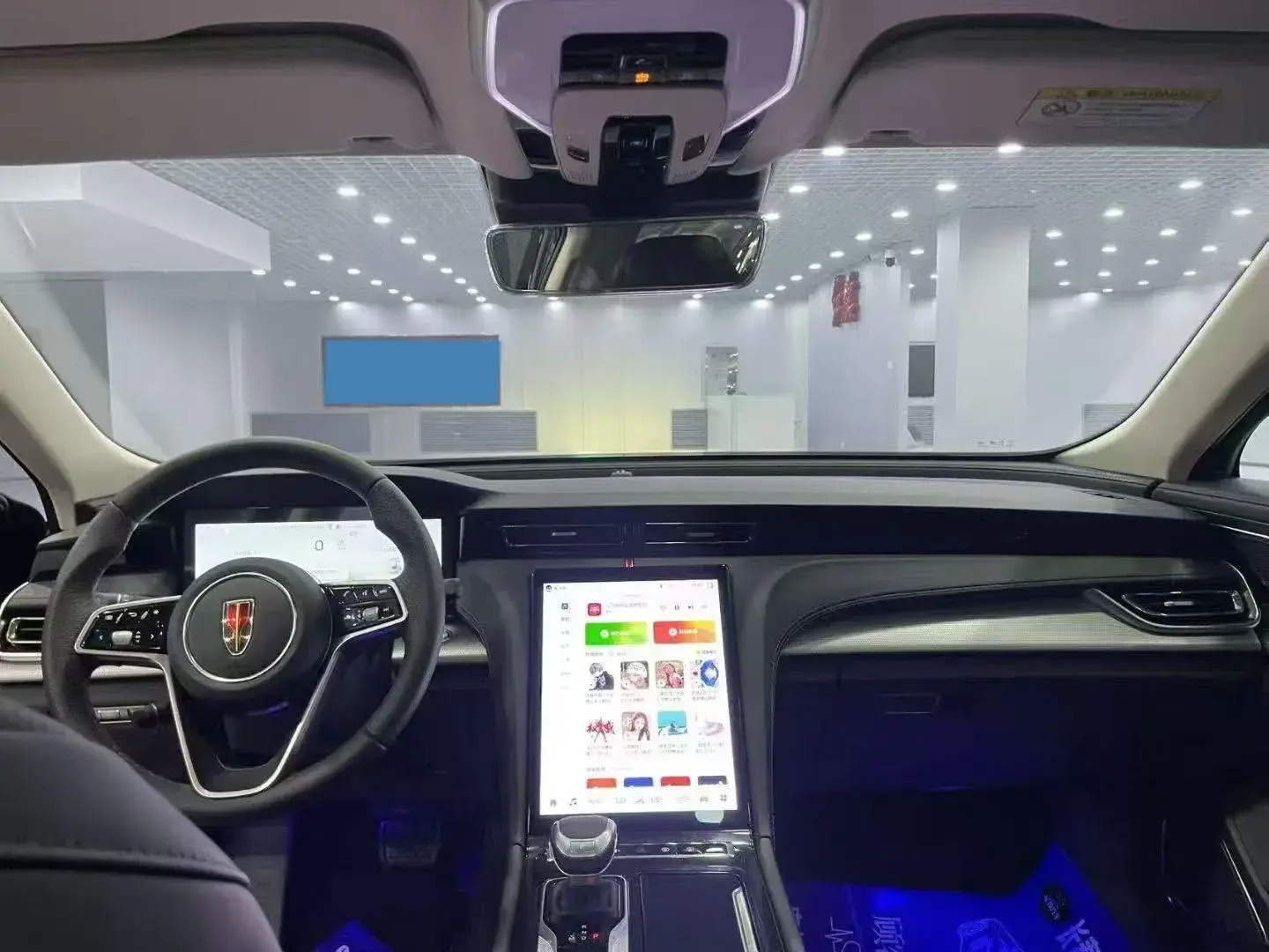 2024 HONGQI H5 thumbnail 4