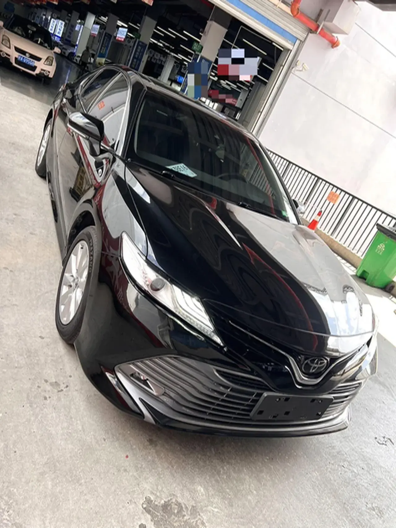 2019 TOYOTA CAMRY thumbnail 2