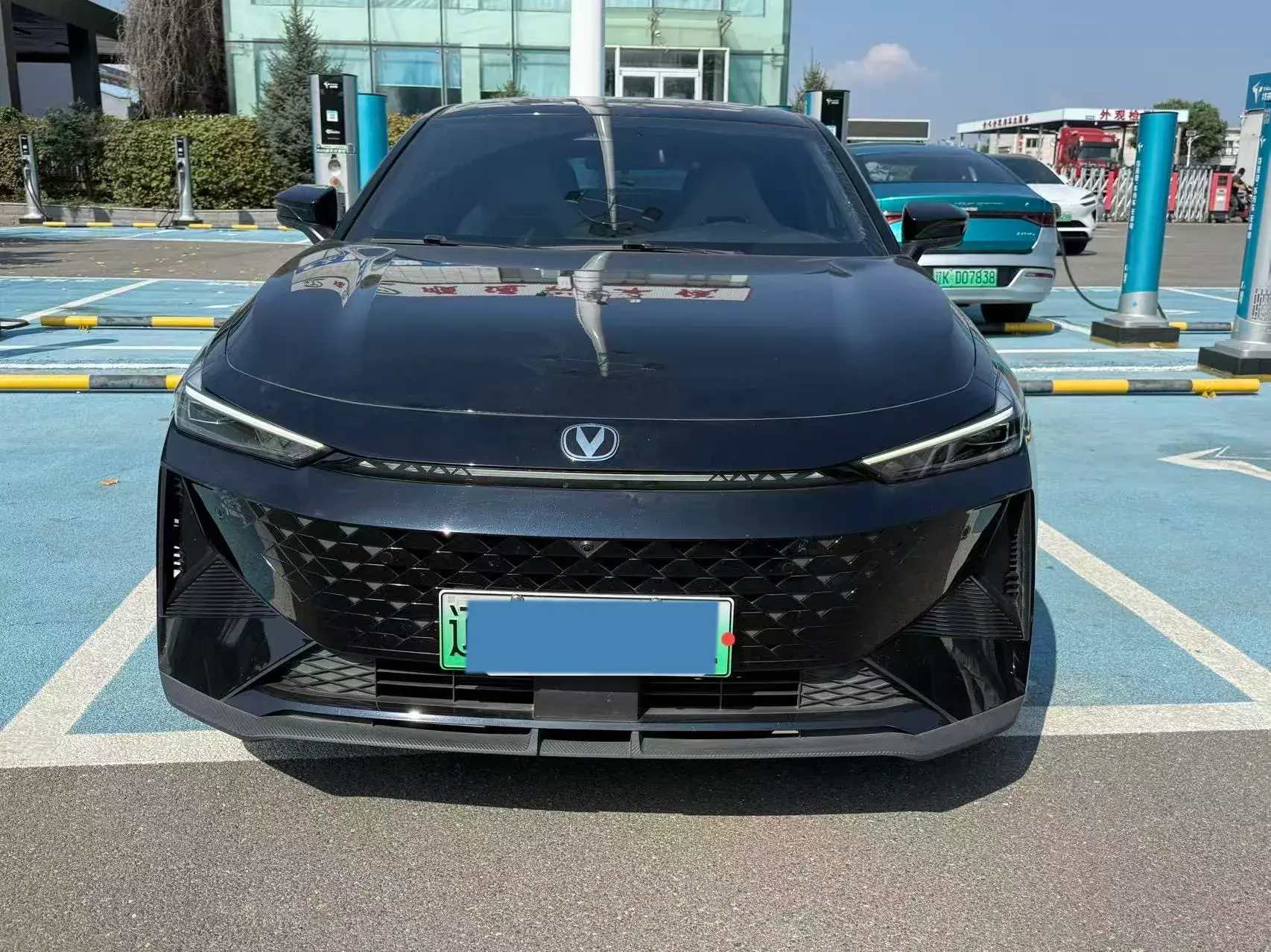 2024 CHANGAN UNI-V thumbnail 2