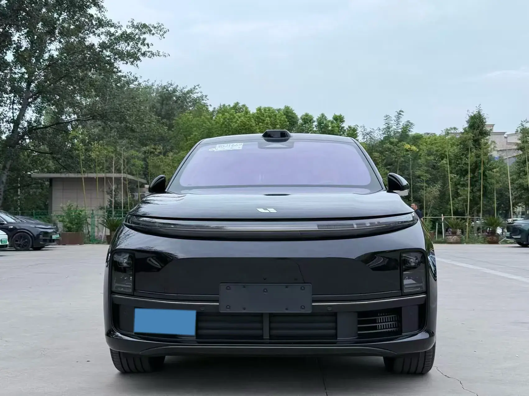 2024 LI L7 thumbnail 2