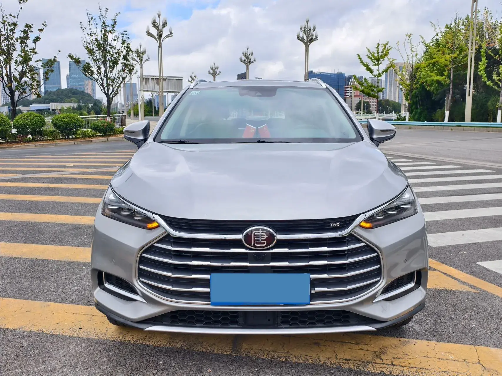 2018 BYD TANG thumbnail 2