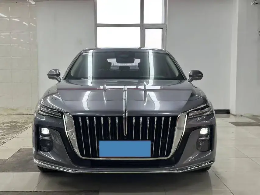 2023 HONGQI H5 thumbnail 2