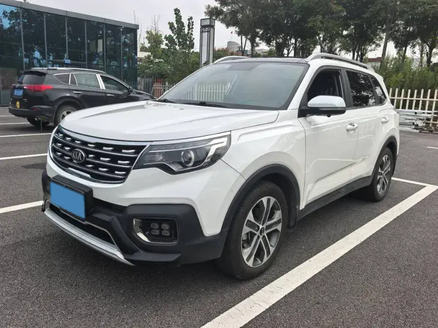 2019 KIA SPORTAGE view 1