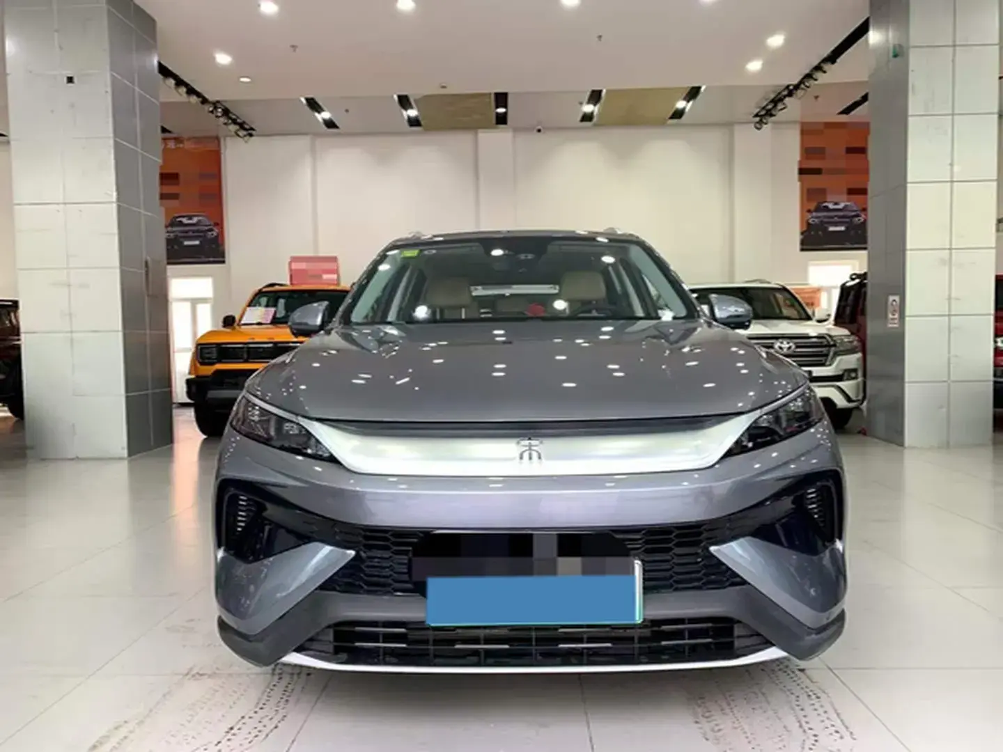 2025 BYD SONG thumbnail 2