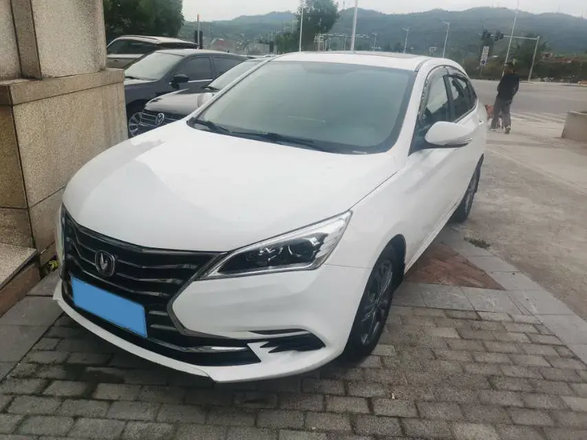 2019 CHANGAN EADO view 1